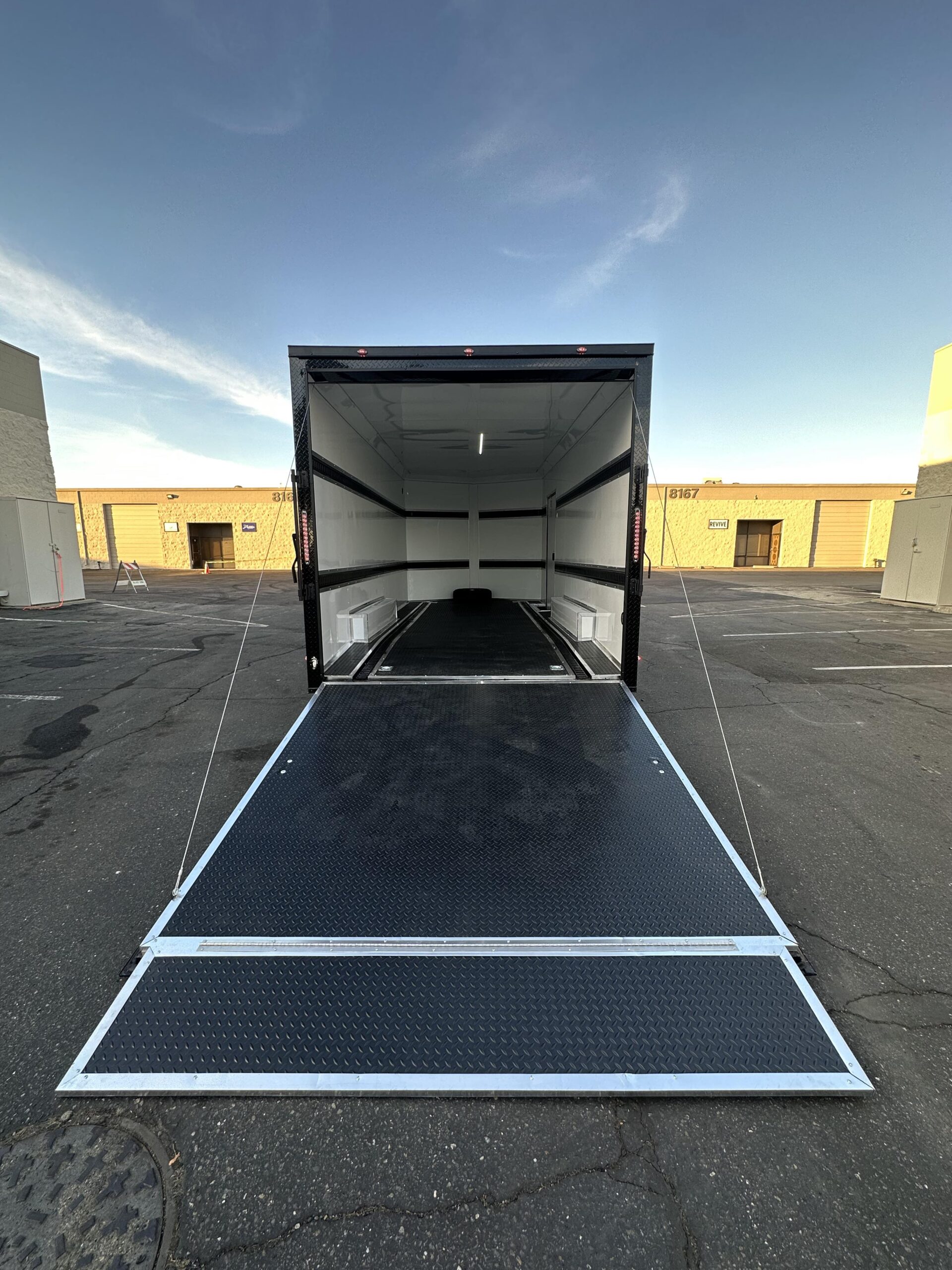 2025 Maximum Cargo Enclosed Car Hauler Cargo Trailer 8.5x18TA