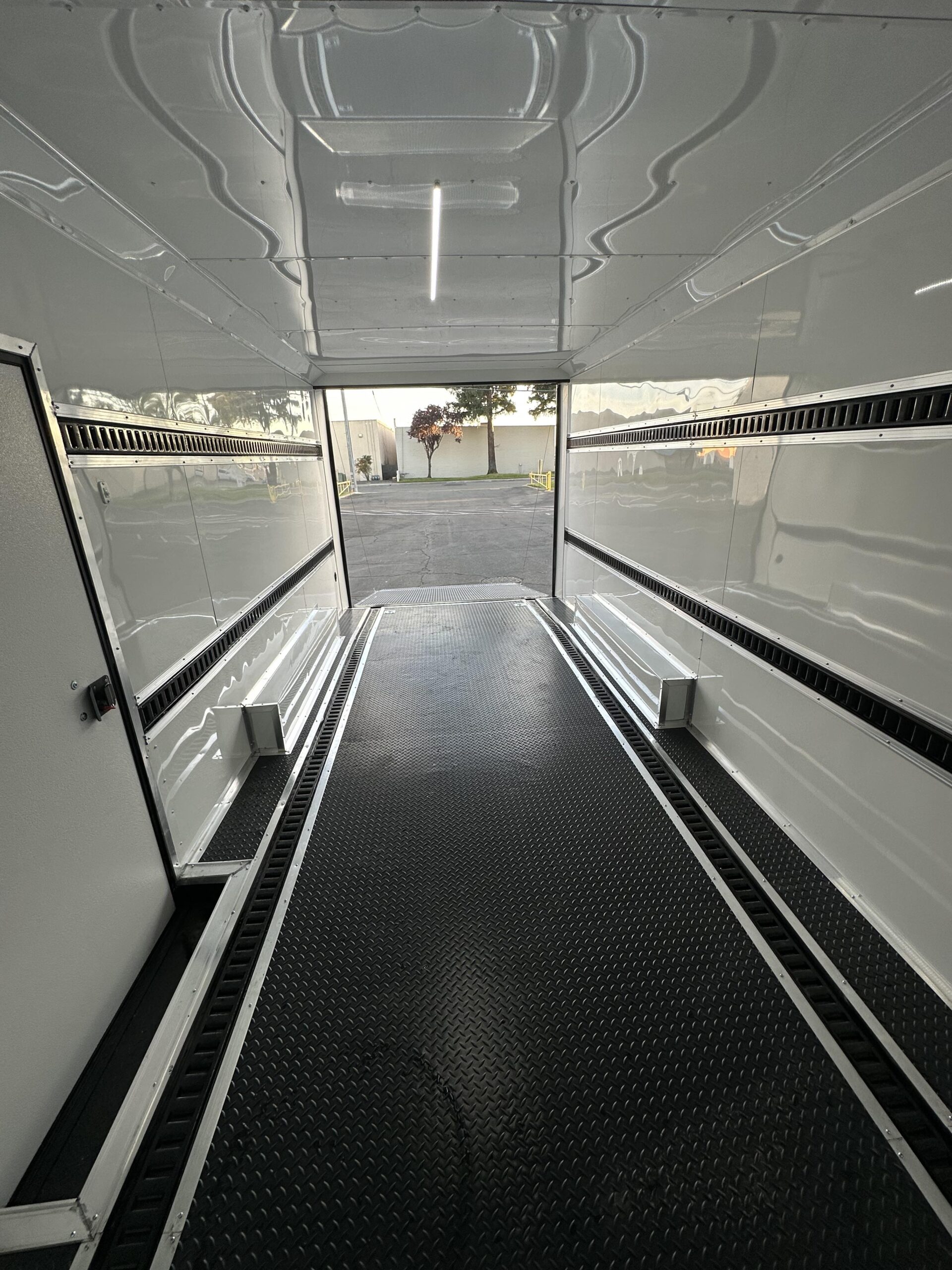 2025 Maximum Cargo Enclosed Car Hauler Cargo Trailer 8.5x18TA