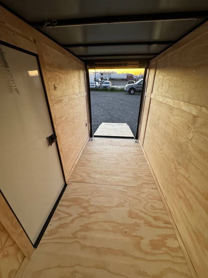 2025 Maximum 5x10SA 6.3ft interior Enclosed Cargo Trailer