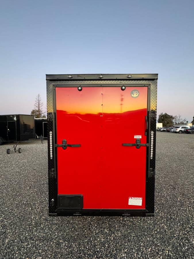 2025 Maximum 5x10SA 6.3ft interior Enclosed Cargo Trailer