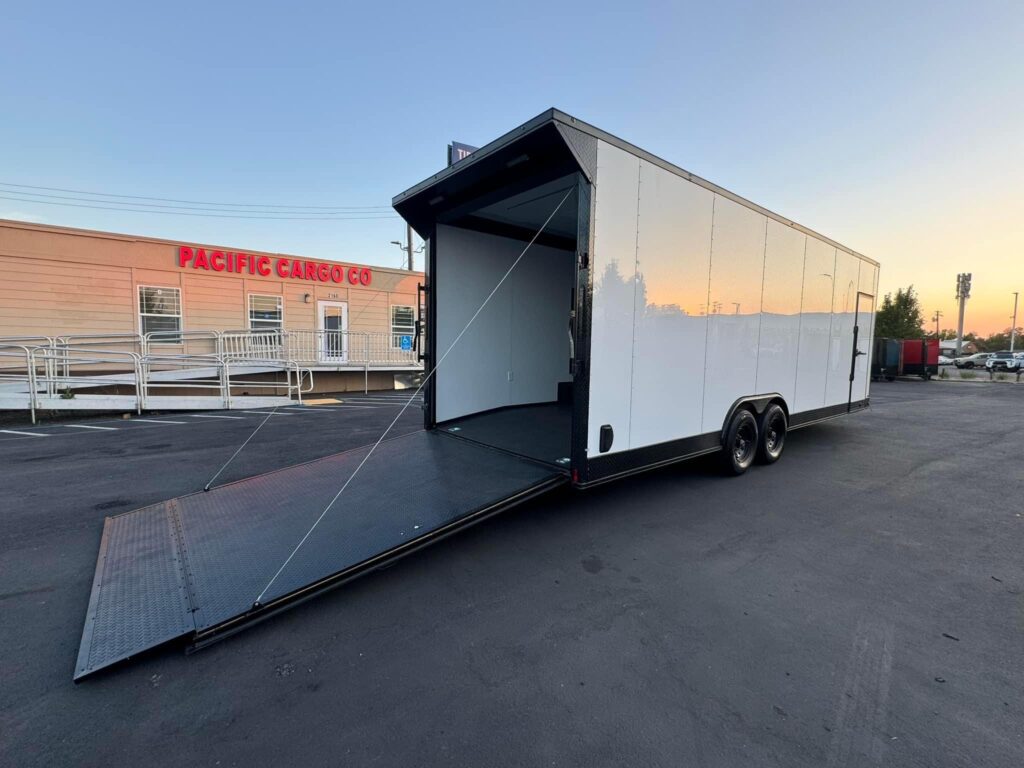 2025 Maximum Cargo 8.5x26TA RACE READY