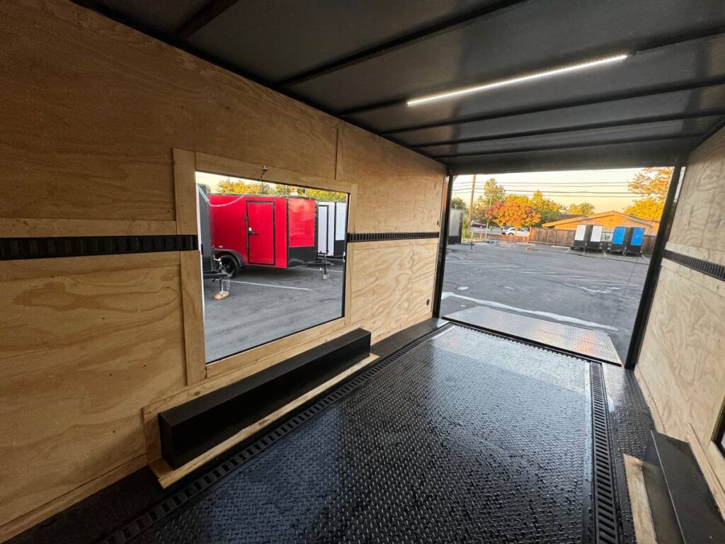 2025 Maximum Cargo 8.5x24TA 7.6ft interior Enclosed Cargo Car Hauler