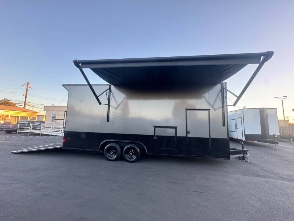 2025 Maximum 8.5x24TA 9.5ft interior Enclosed Cargo Car Hauler