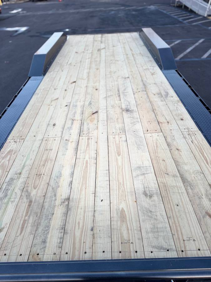 2025 Load Trail Equipment Trailer 102x24 Triple Axle 21K GVWR