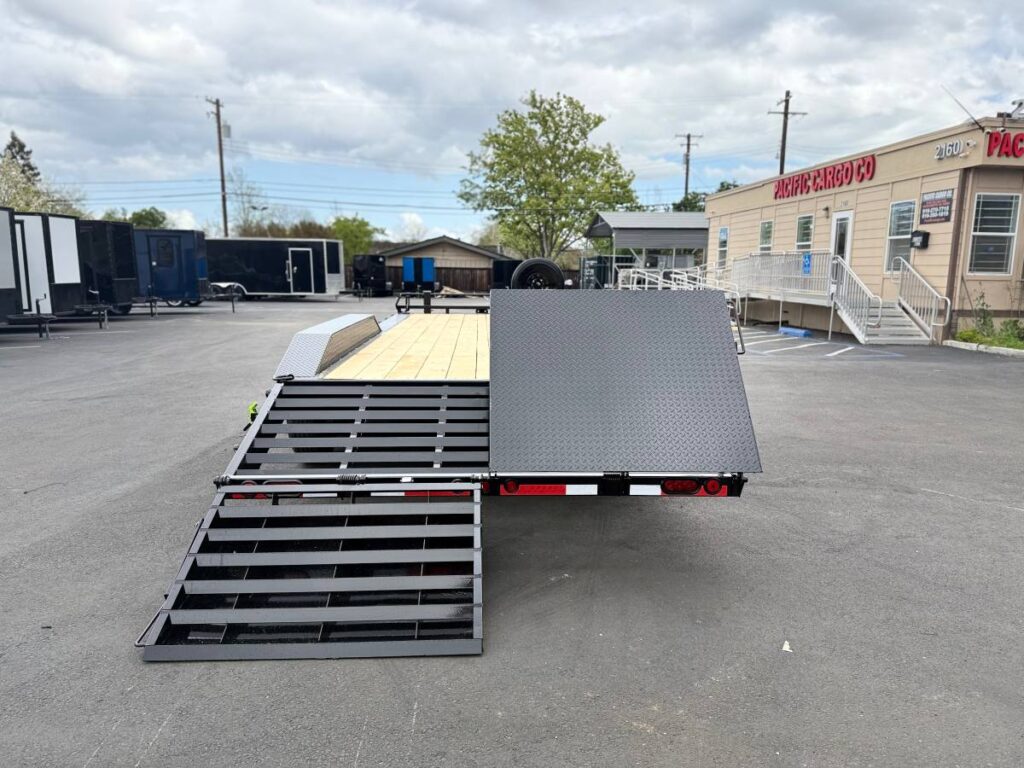 2025 Load Trail Equipment Trailer 102x24 Triple Axle 21K GVWR