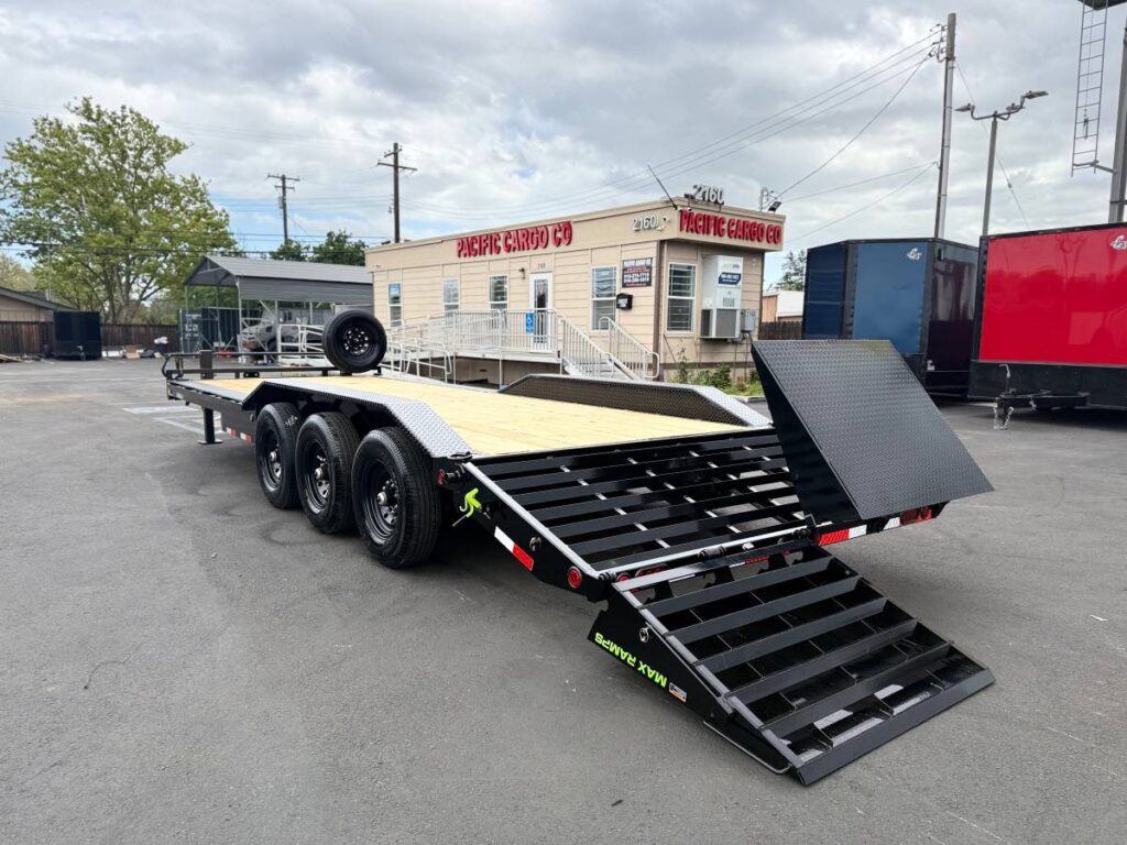 2025 Load Trail Equipment Trailer 102x24 Triple Axle 21K GVWR