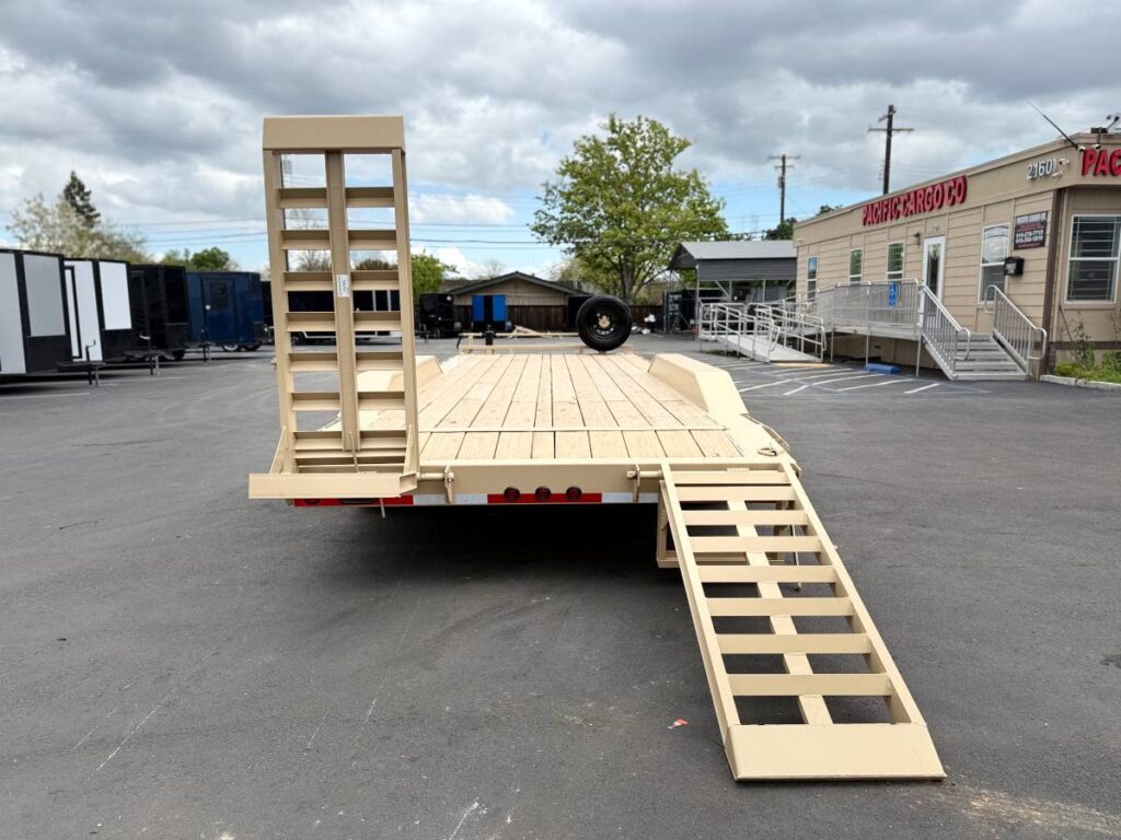 2025 Load Trail Equipment Trailer 102x24 Triple Axle 21K GVWR