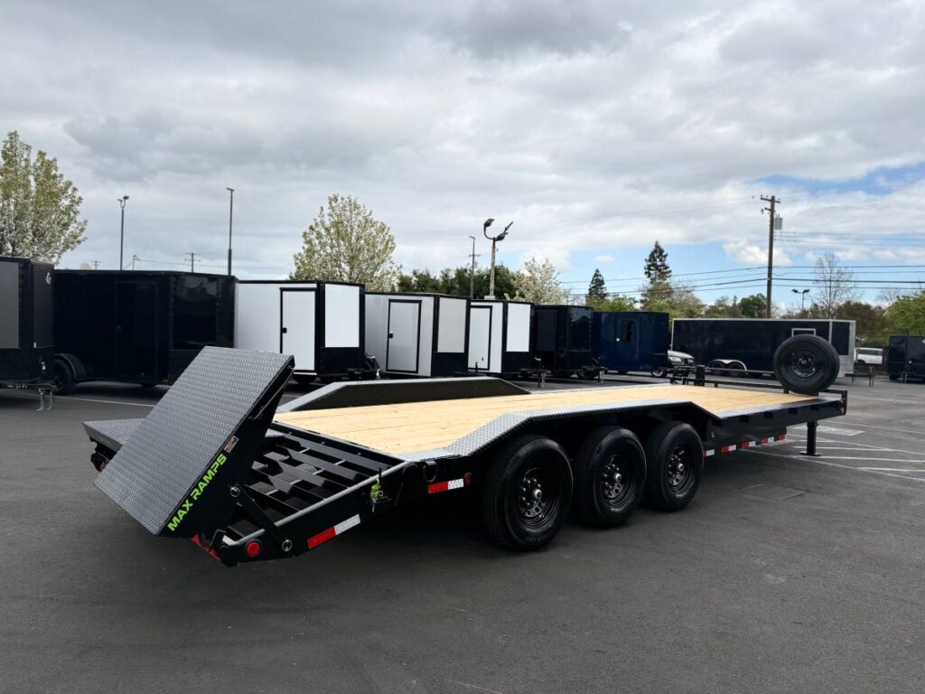 2025 Load Trail Equipment Trailer 102x26 Triple Axle 21K GVWR