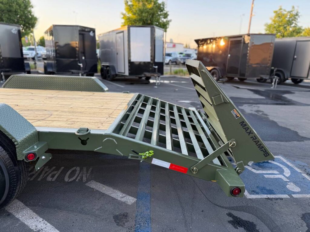 2025 Load Trail Equipment Trailer 83x22 14000GVWR