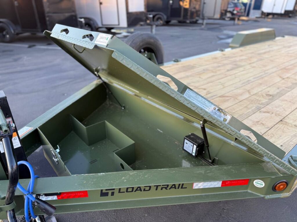 2025 Load Trail Equipment Trailer 83x22 14000GVWR