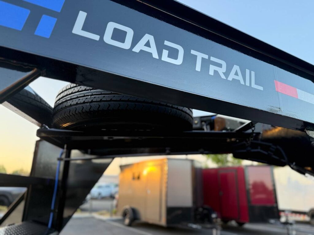 2025 Load Trail Equipment Trailer 102x40 Triple Axle 21KGVWR Gooseneck