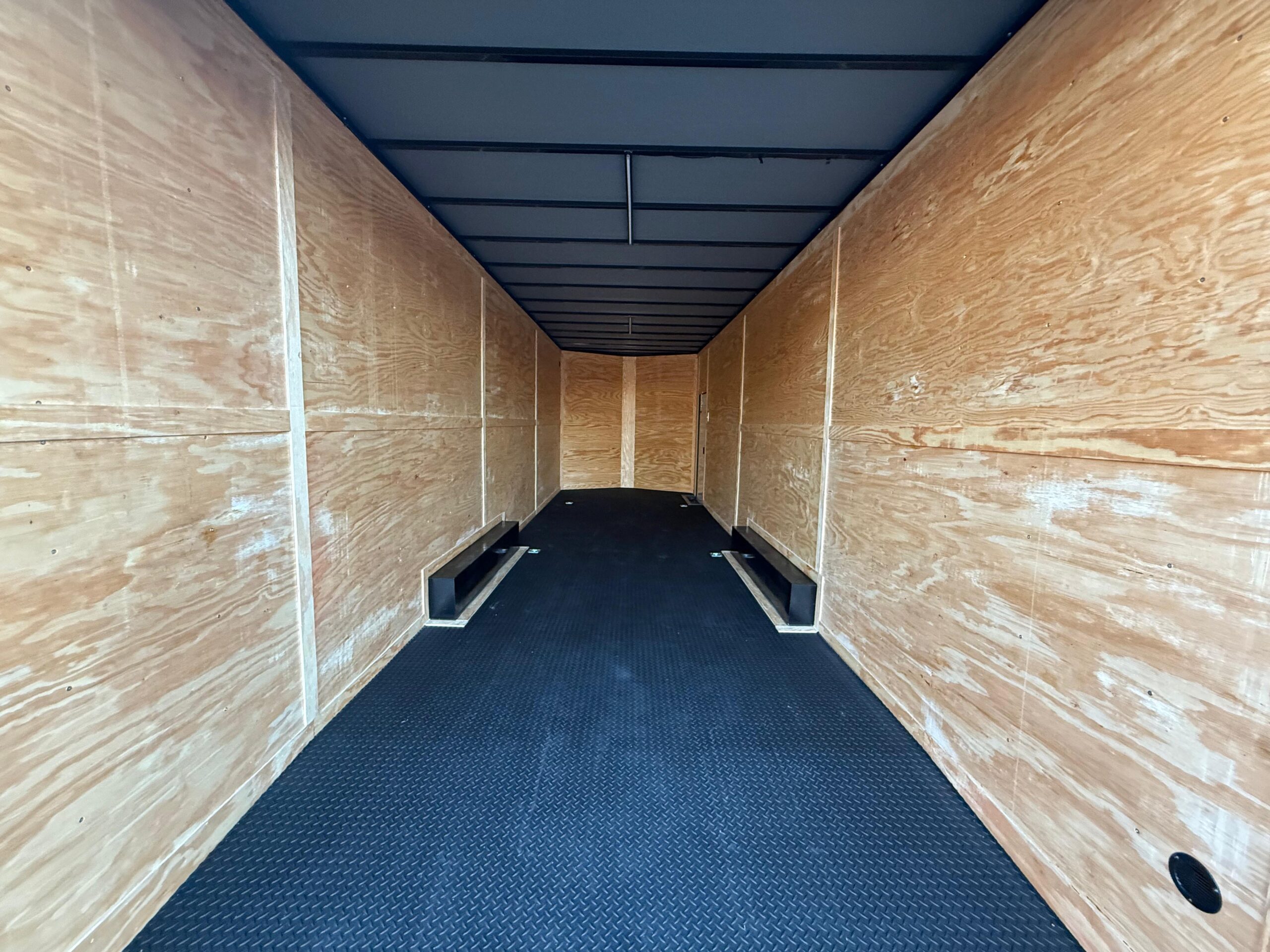 2025 Enclosed Carhauler Toyhauler 8.5x28ta utility cargo trailer