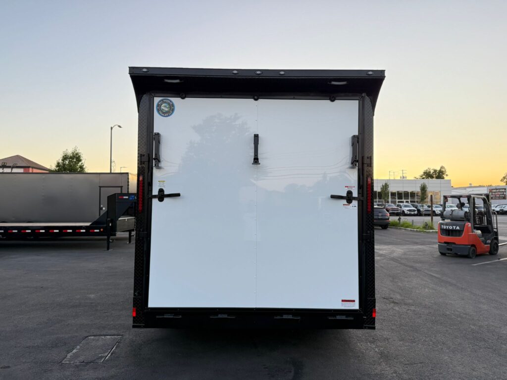 2025 AWT Enclosed Toyhauler 8.5x16ta carhauler cargo trailer