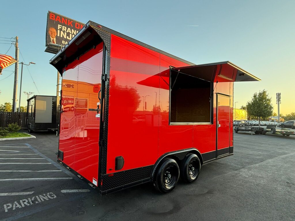 2025 Enclosed Carhauler 8.5x16TA concession