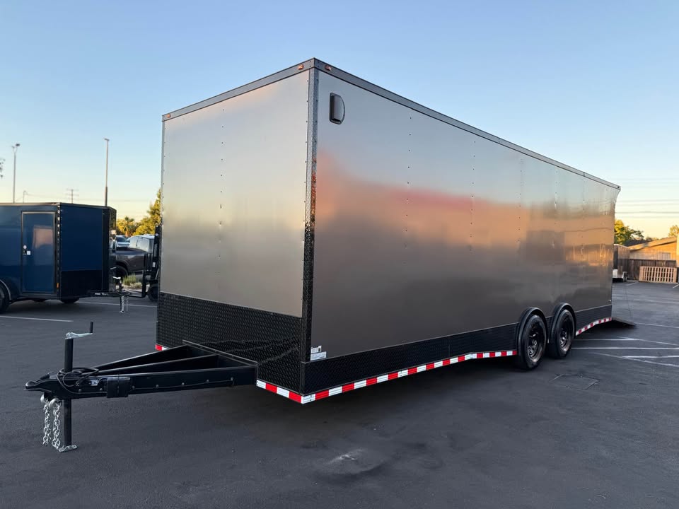 2025 Enclosed Carhauler Toyhauler 8.5x26ta utility cargo trailer