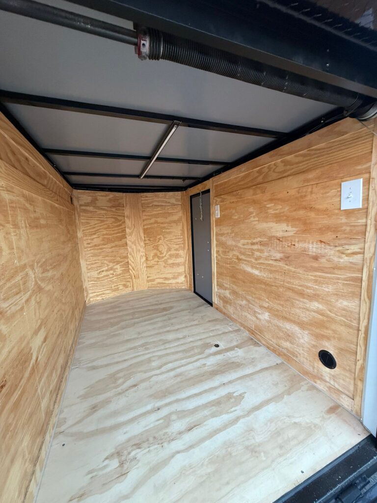 2025 AWT Cargo 5x8SA