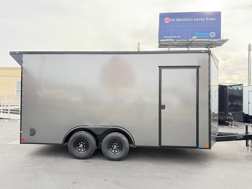 2026 Enclosed Carhauler Toyhauler 8.5X16ta