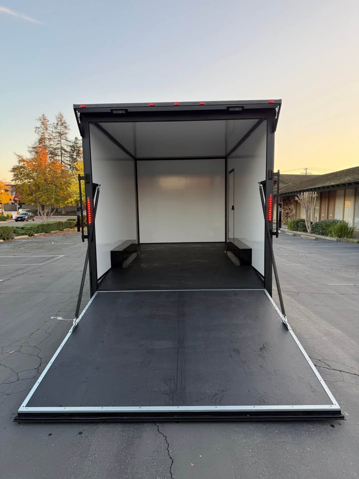 2026 Rexton Trailer Enclosed Toyhaule 8.5x16ta toyhauler/carhauler
