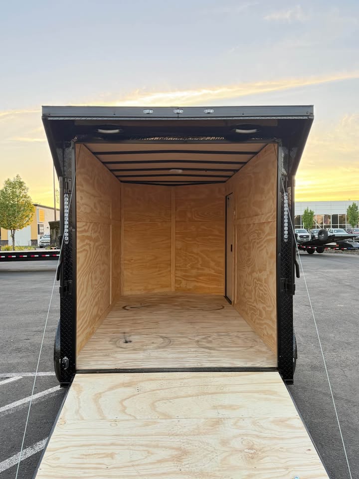 2026 Enclosed cargo trailer 6x12ta utility cargo trailer