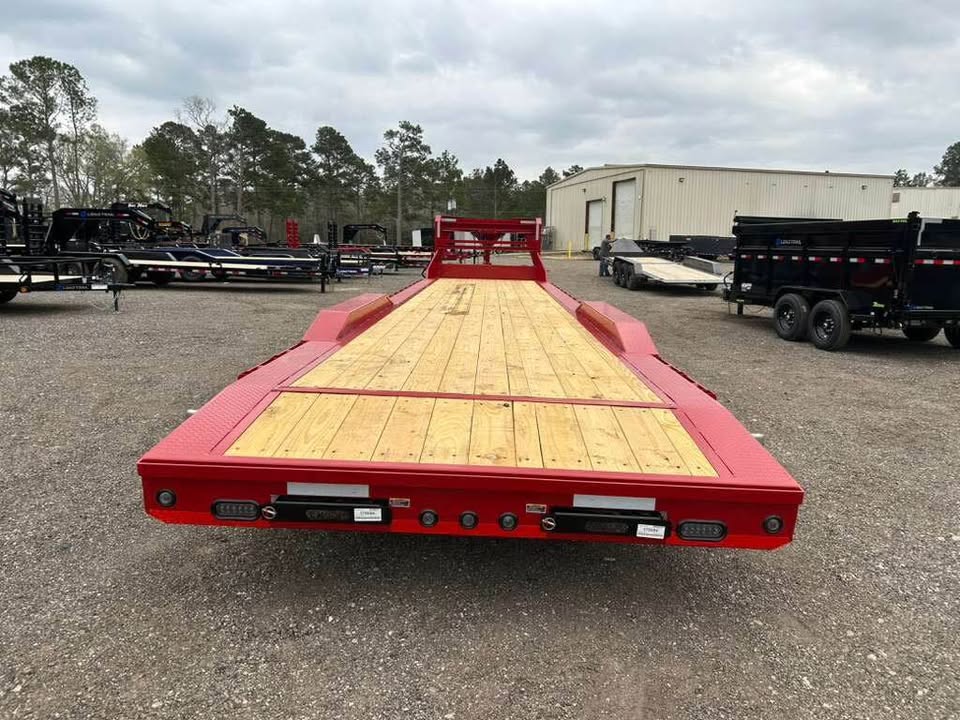 102" x 40' Triple Gooseneck Equipment Trailer