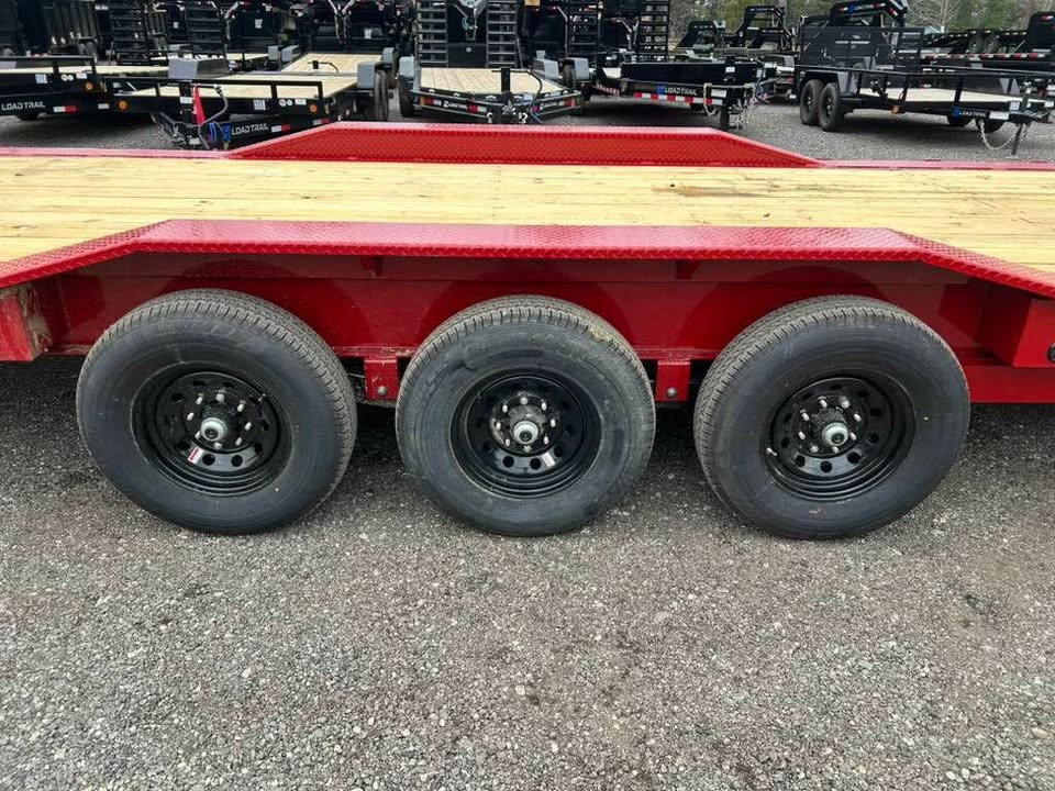 102" x 40' Triple Gooseneck Equipment Trailer