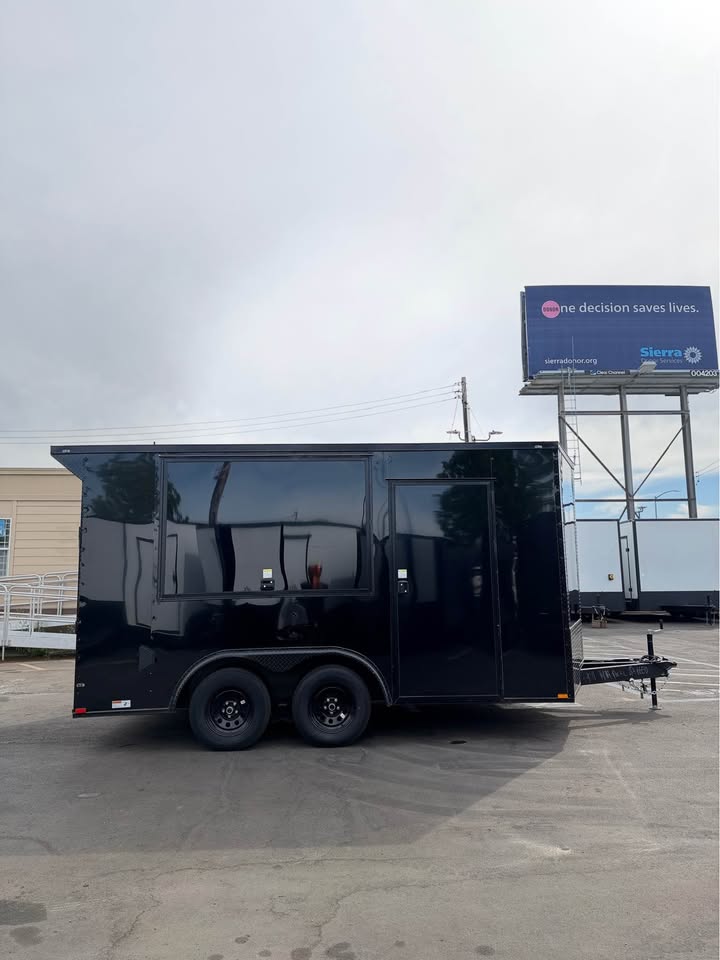 2026 Enclosed Trailer Carhauler/concession