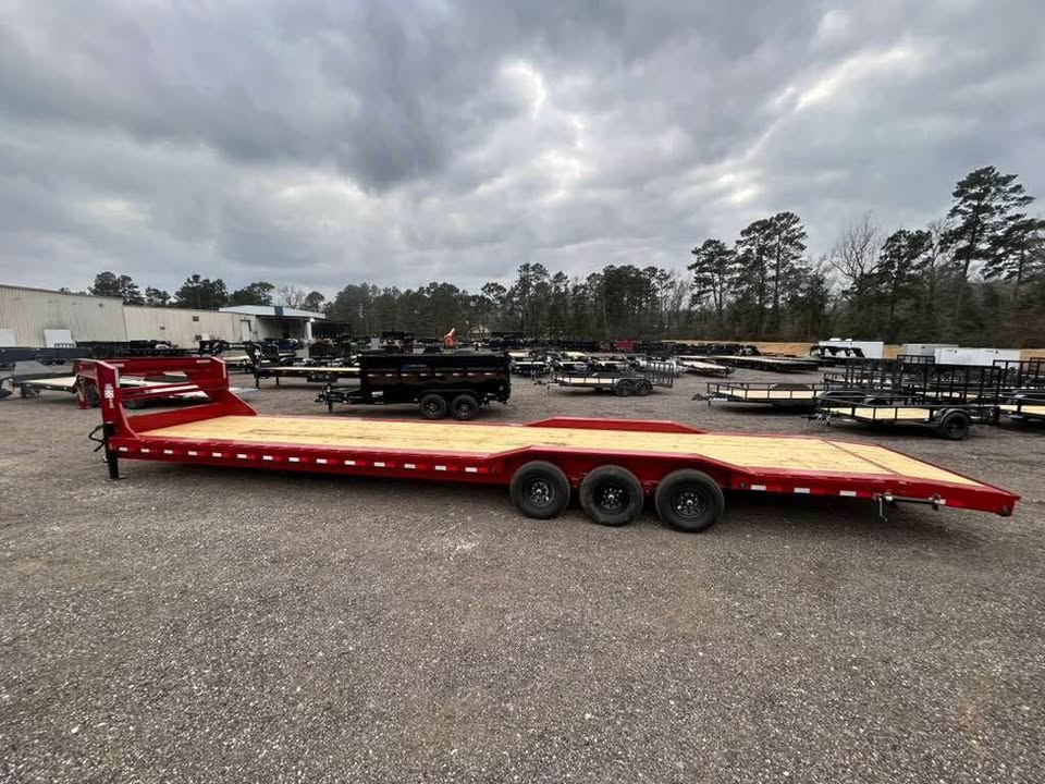 102" x 40' Triple Gooseneck Equipment Trailer