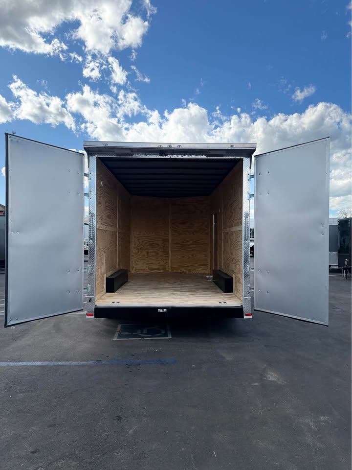 2026 Enclosed Carhauler Toyhauler 8.5x16TA #2