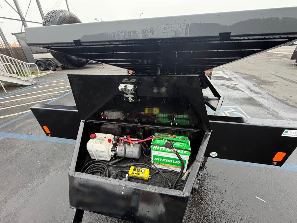 2026 Load Trail 83x22ta rapid loader tilt deck