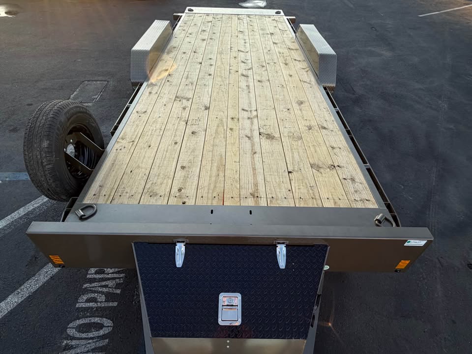 2026 Load Trail 83x20ta rapid loader tilt deck