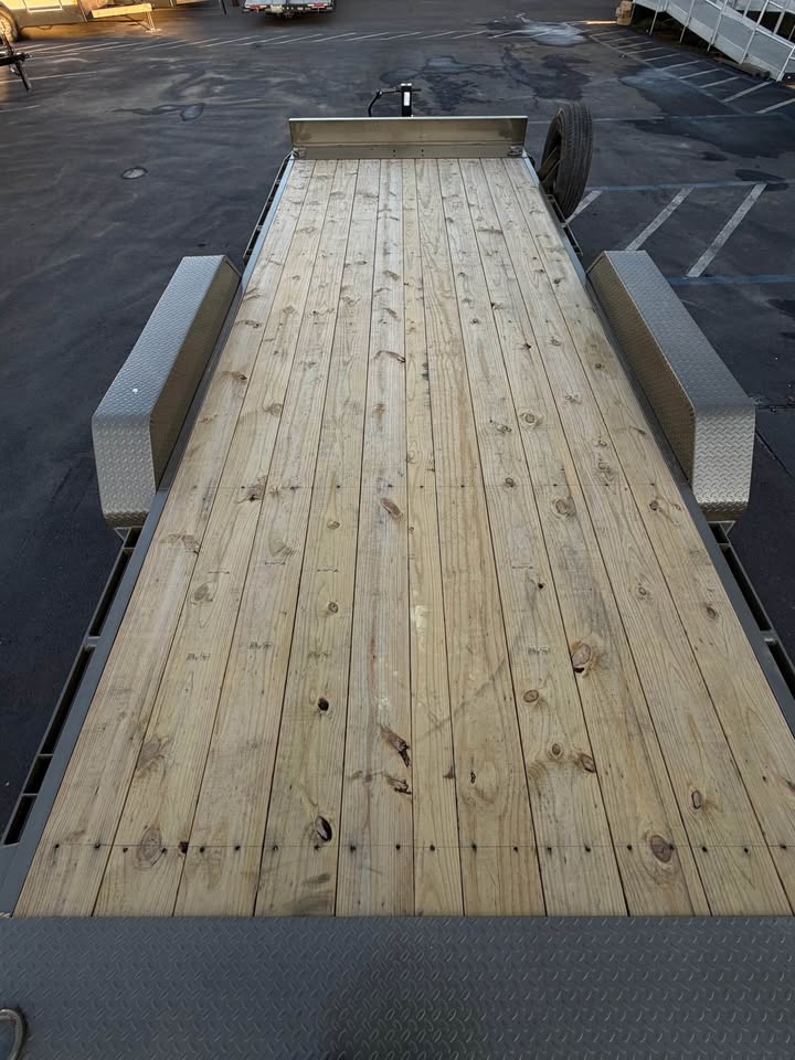 2026 Load Trail 83x20ta rapid loader tilt deck