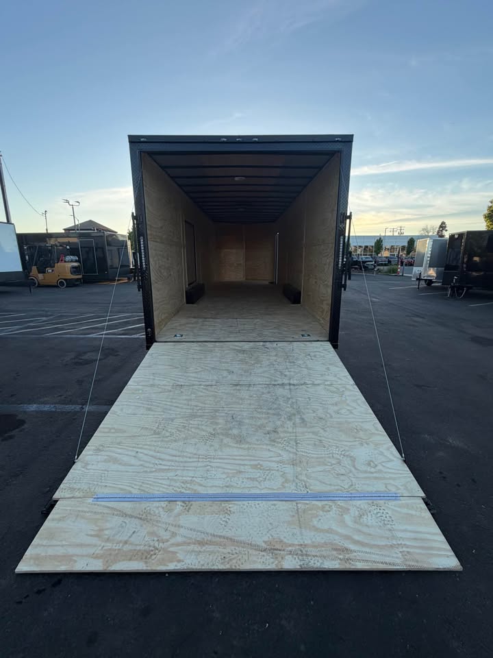 2026 Enclosed Carhauler Toyhauler 8.5x28ta utility cargo trailer