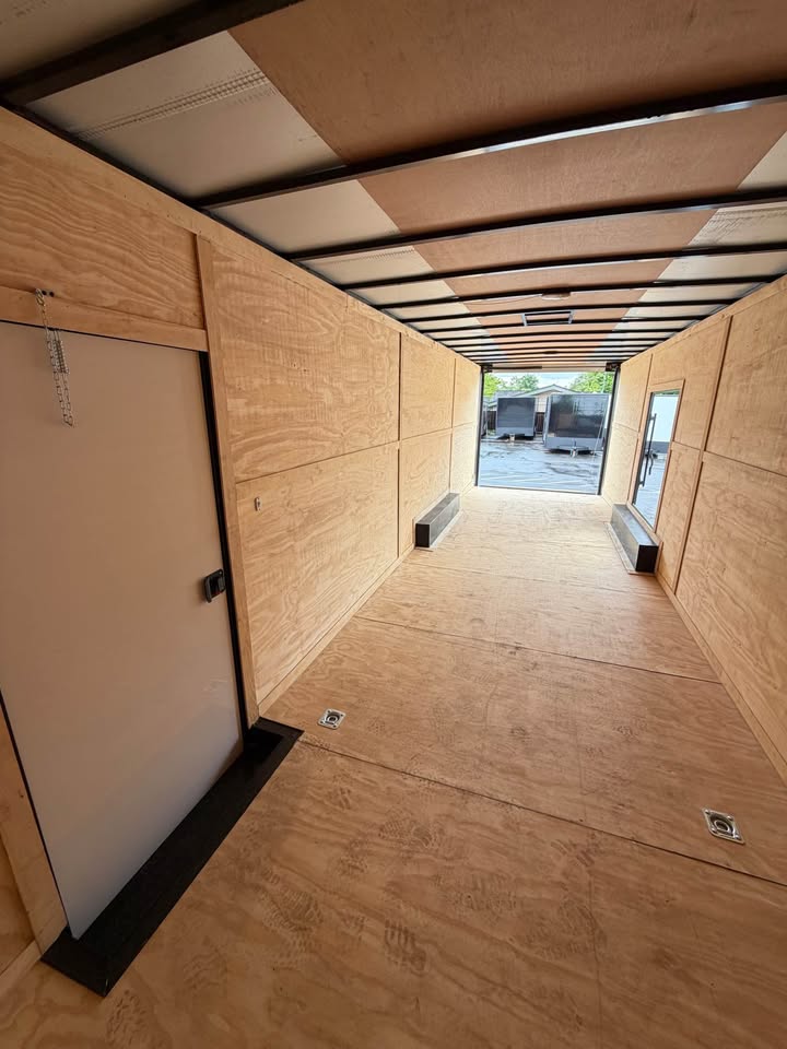 2026 8.5x28 TA 2026 Enclosed Carhauler Toyhauler 8.5x28ta utility cargo trailer Choarcal — photo 12 of 14
