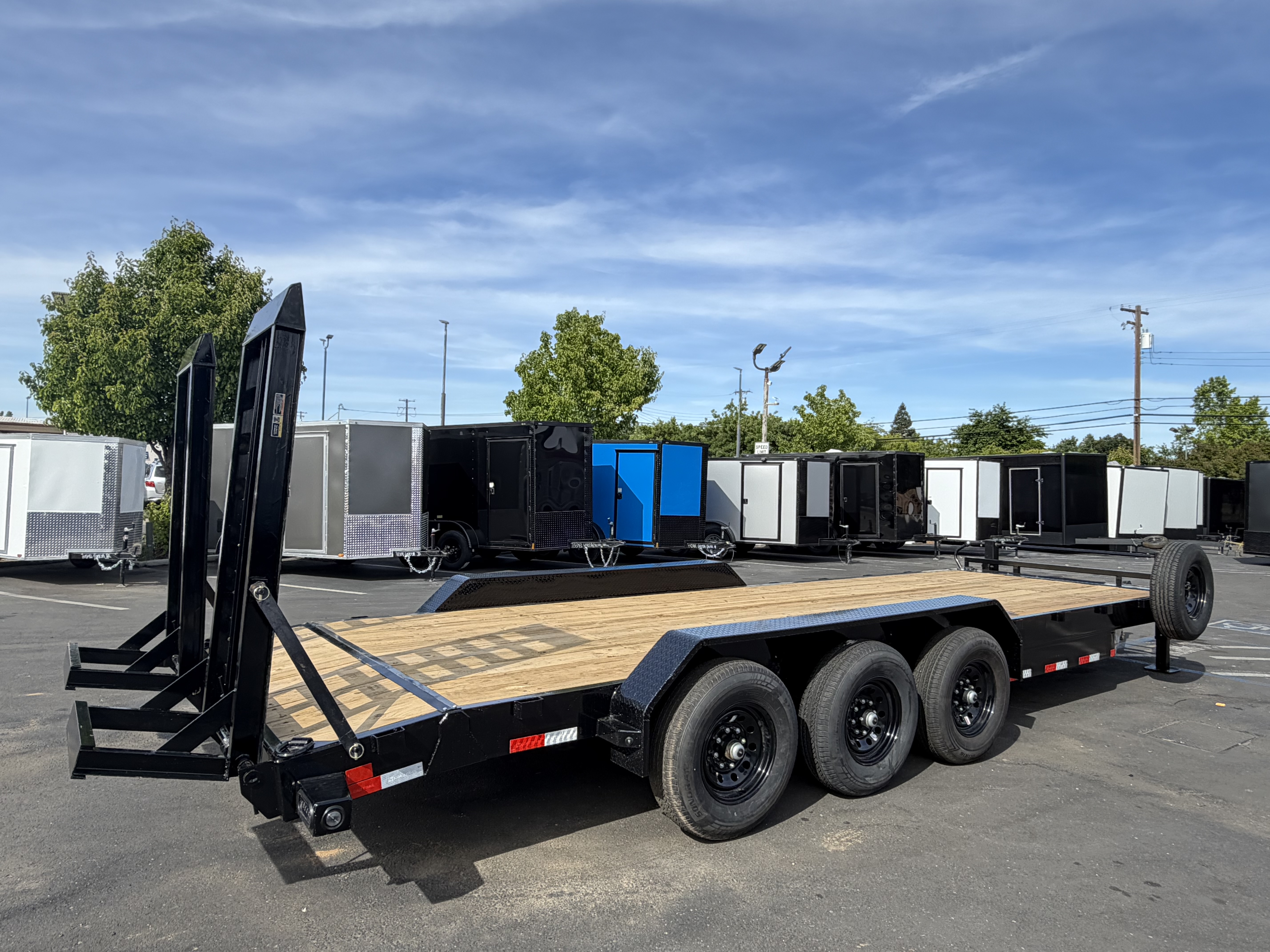 2026 Load Trail CH83x24 Triple Axle Equipment