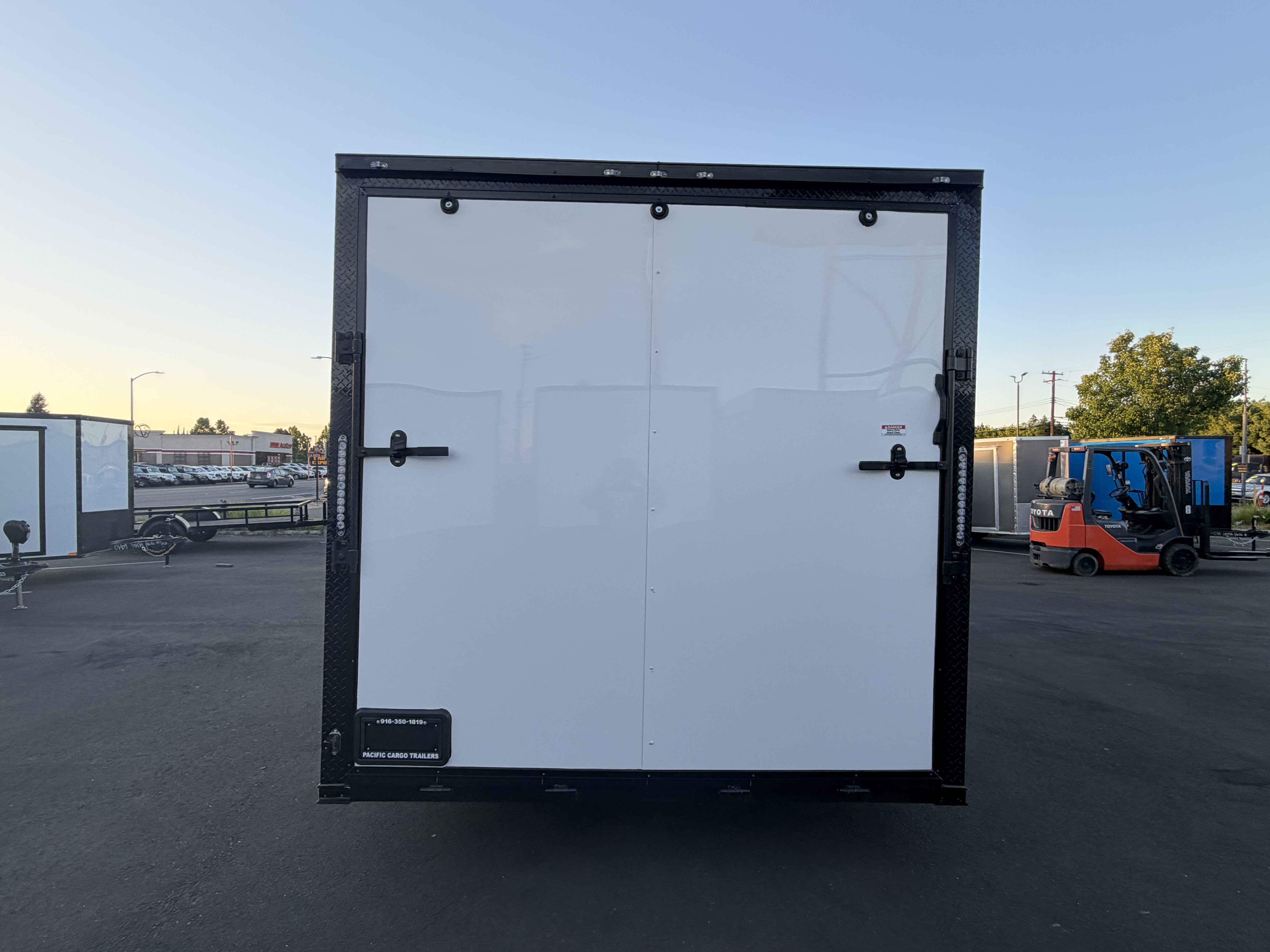 2026 8.5x28 TA DSG 8.5x28TA Carhauler Toyhauler Trailer White — photo 7 of 10