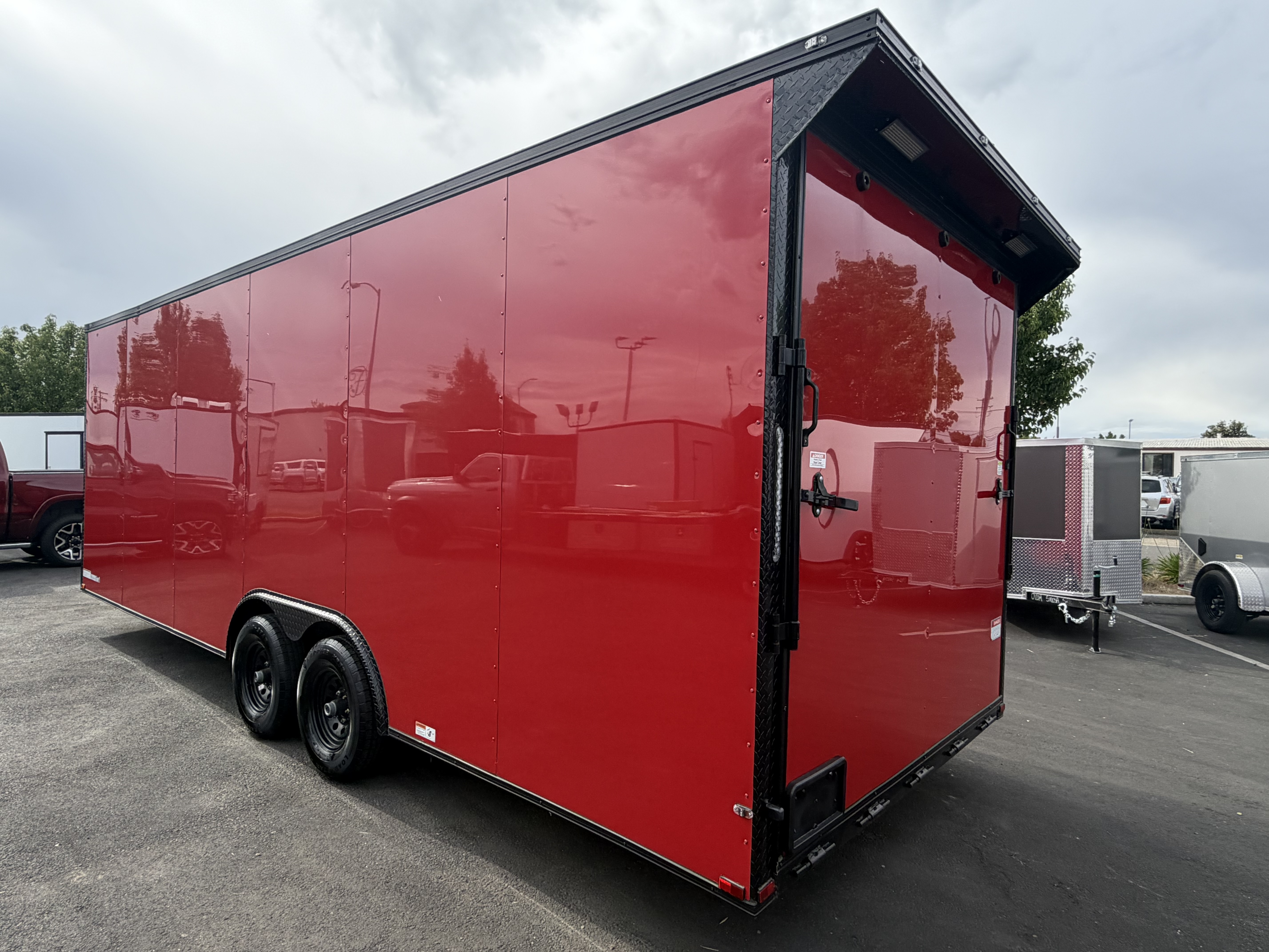 2026 8.5x24 TA 2026 Panther Cargo 8.5x24TA Race Trailer Red — photo 10 of 14