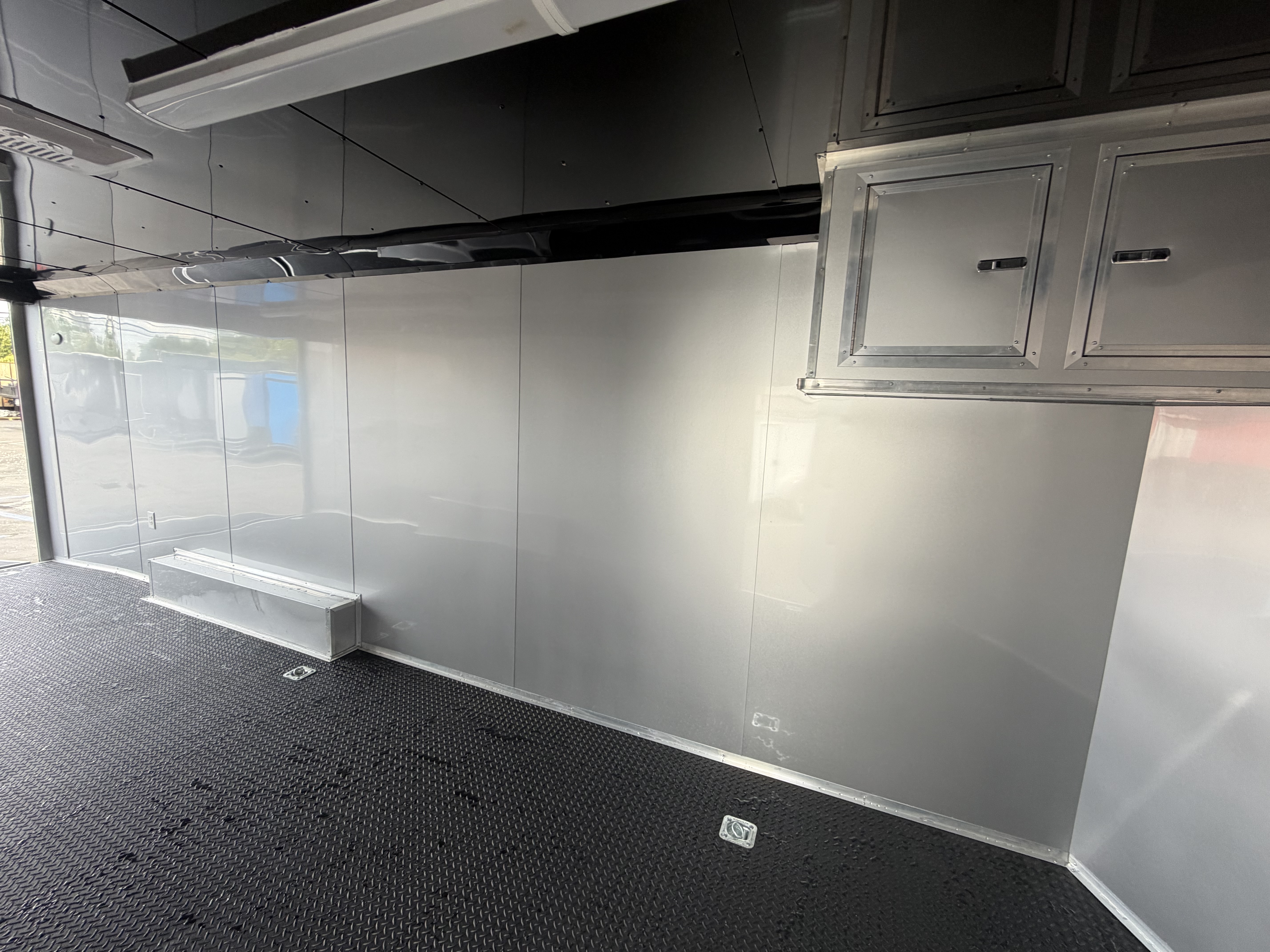 2026 8.5x24 TA 2026 Panther Cargo 8.5x24TA Race Trailer Red — photo 6 of 14