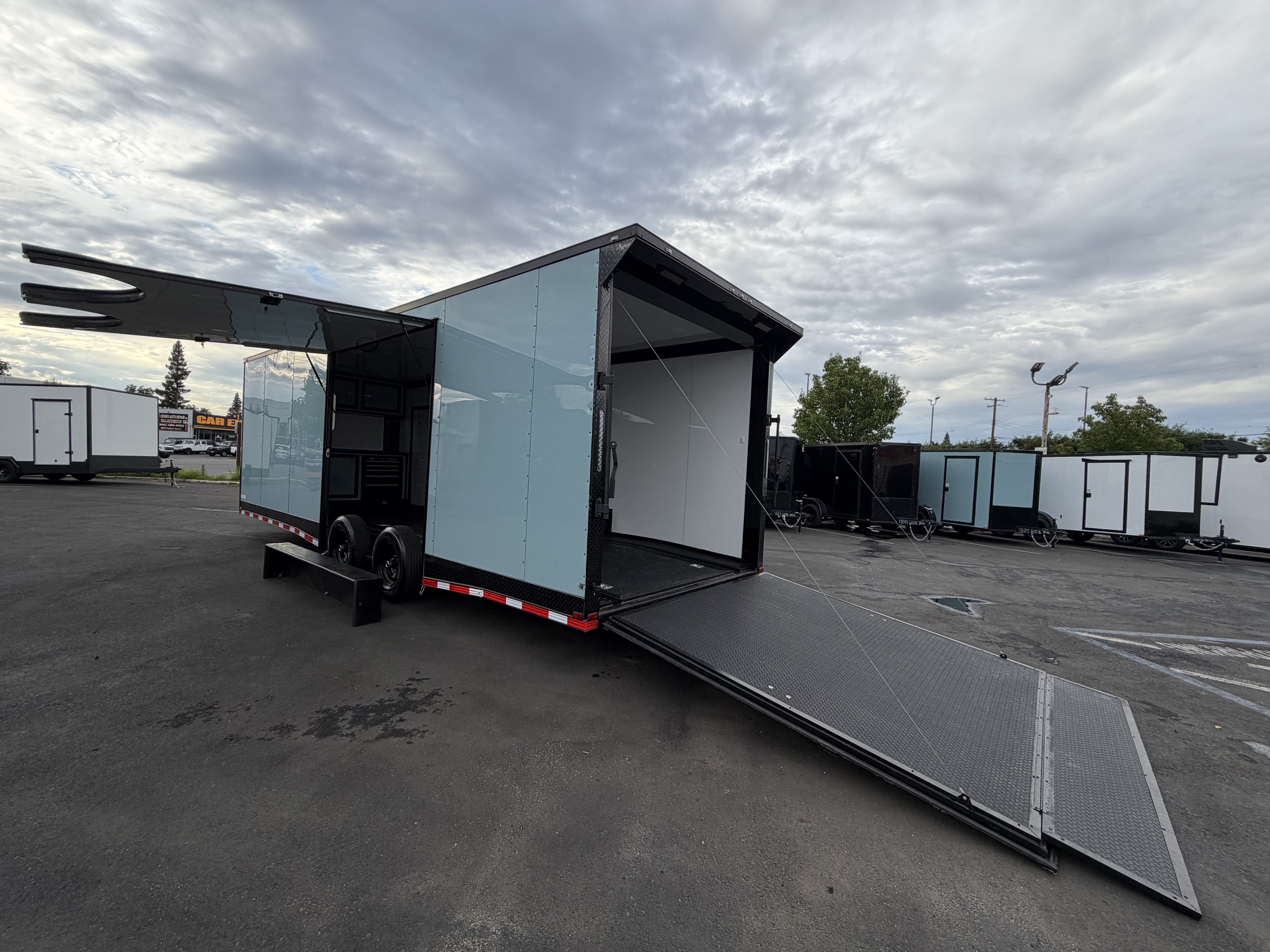 2026 8.5x26 TA 2026 Panther Cargo 8.5x26TA Race Trailer Polar gray — photo 7 of 18
