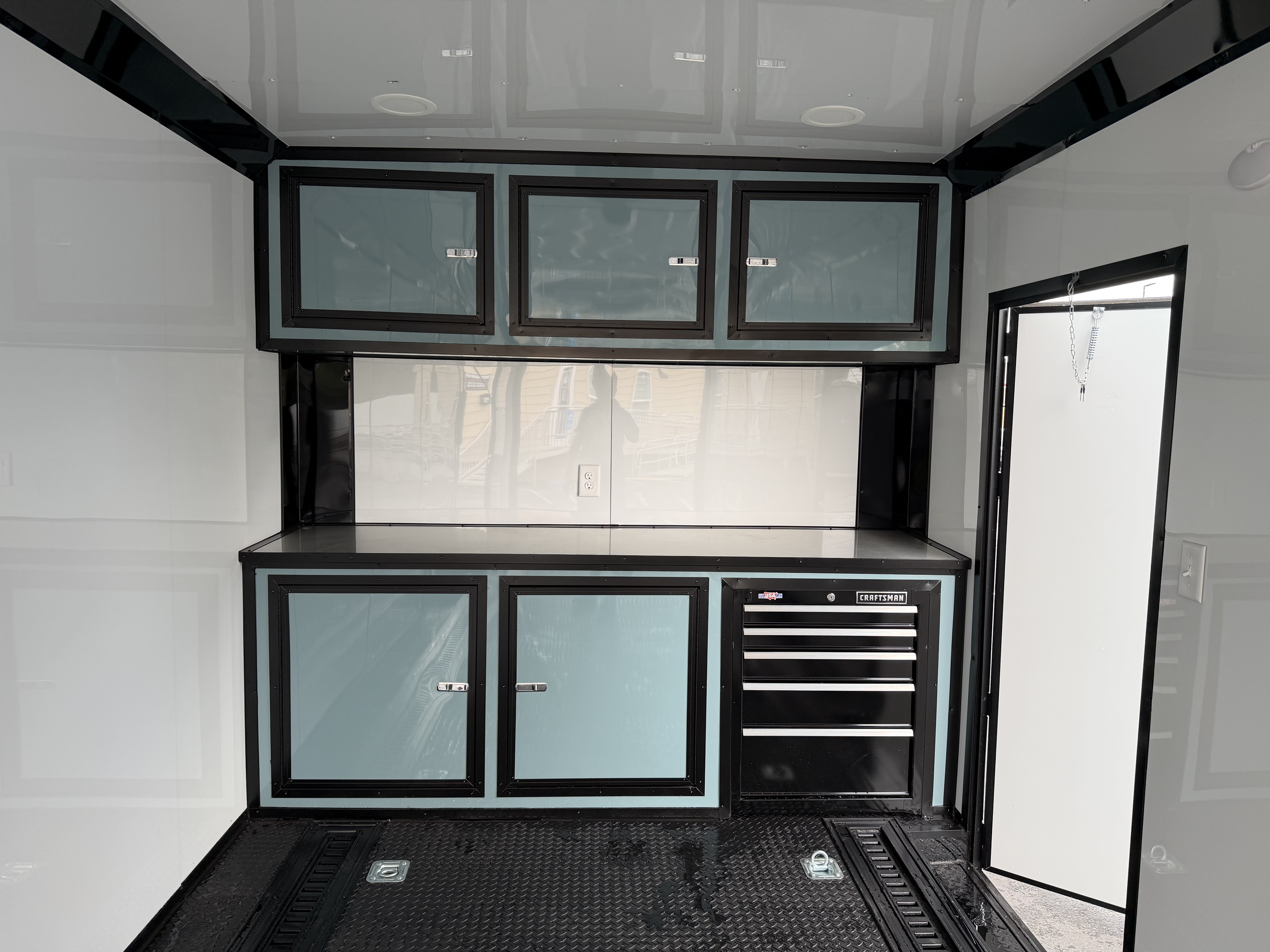 2026 8.5x26 TA 2026 Panther Cargo 8.5x26TA Race Trailer Polar gray — photo 13 of 18