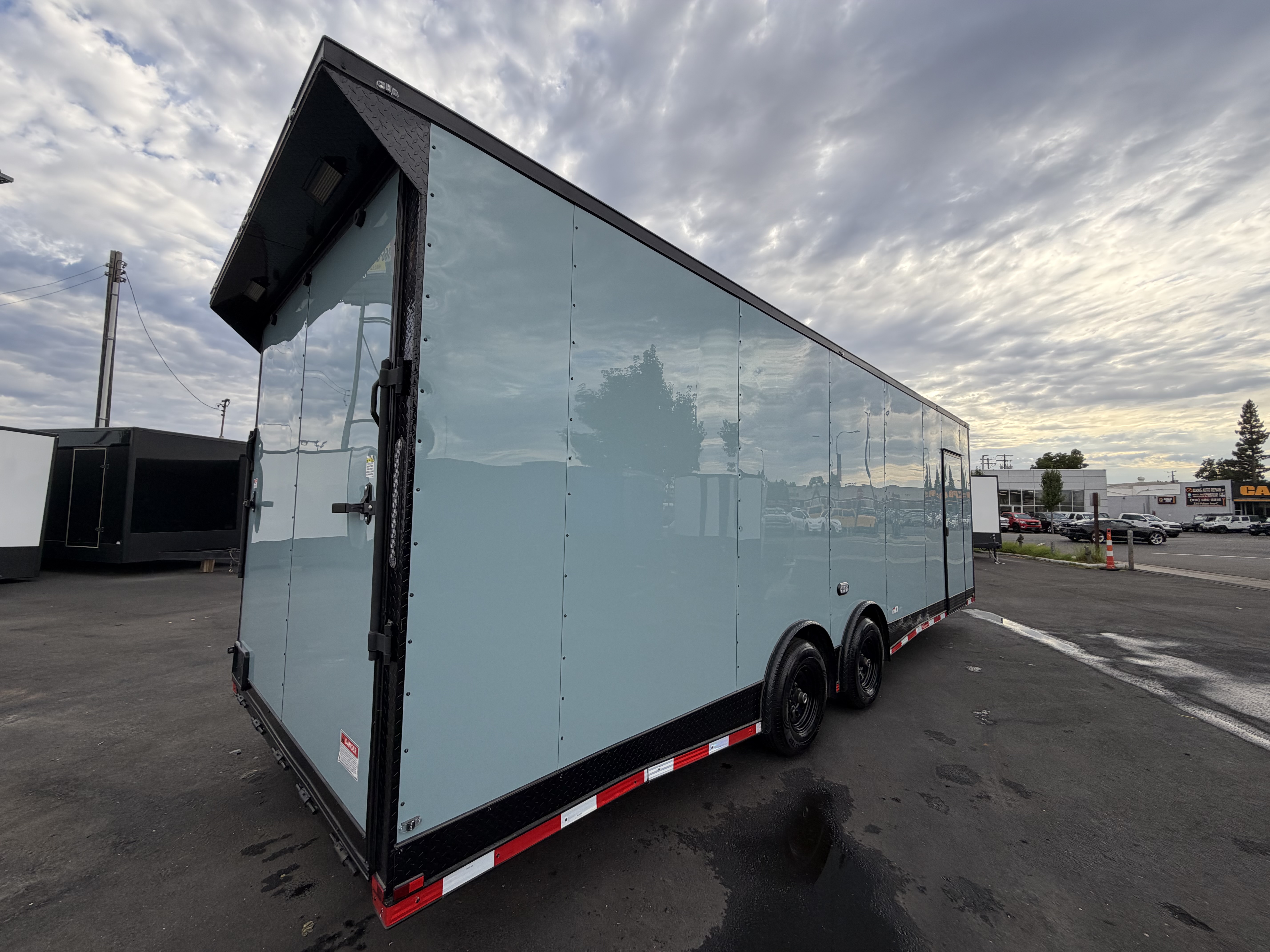 2026 8.5x26 TA 2026 Panther Cargo 8.5x26TA Race Trailer Polar gray — photo 9 of 18