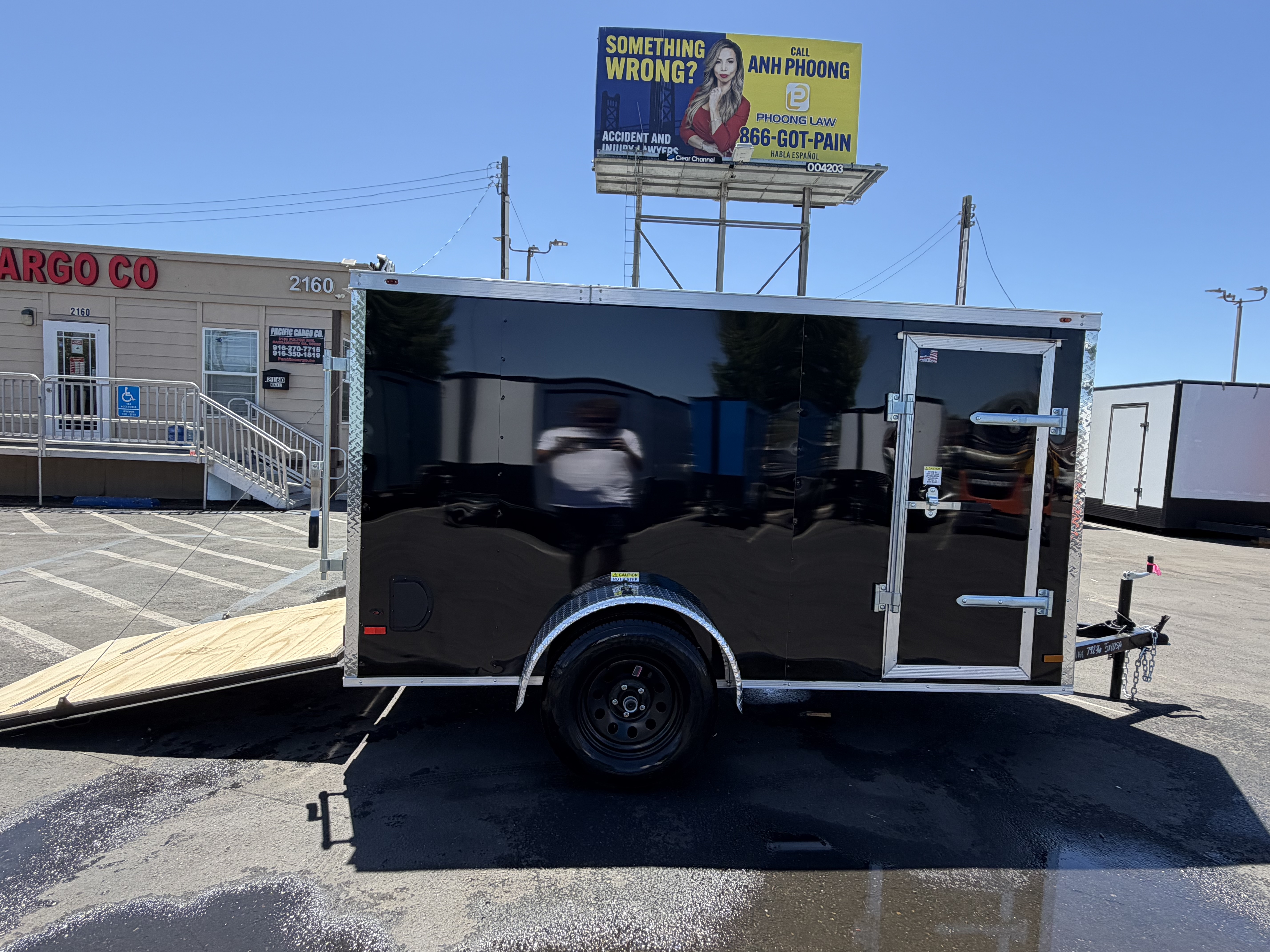 2027 5x10 SA 2027 Panther Cargo 5x10SA Black — photo 6 of 11