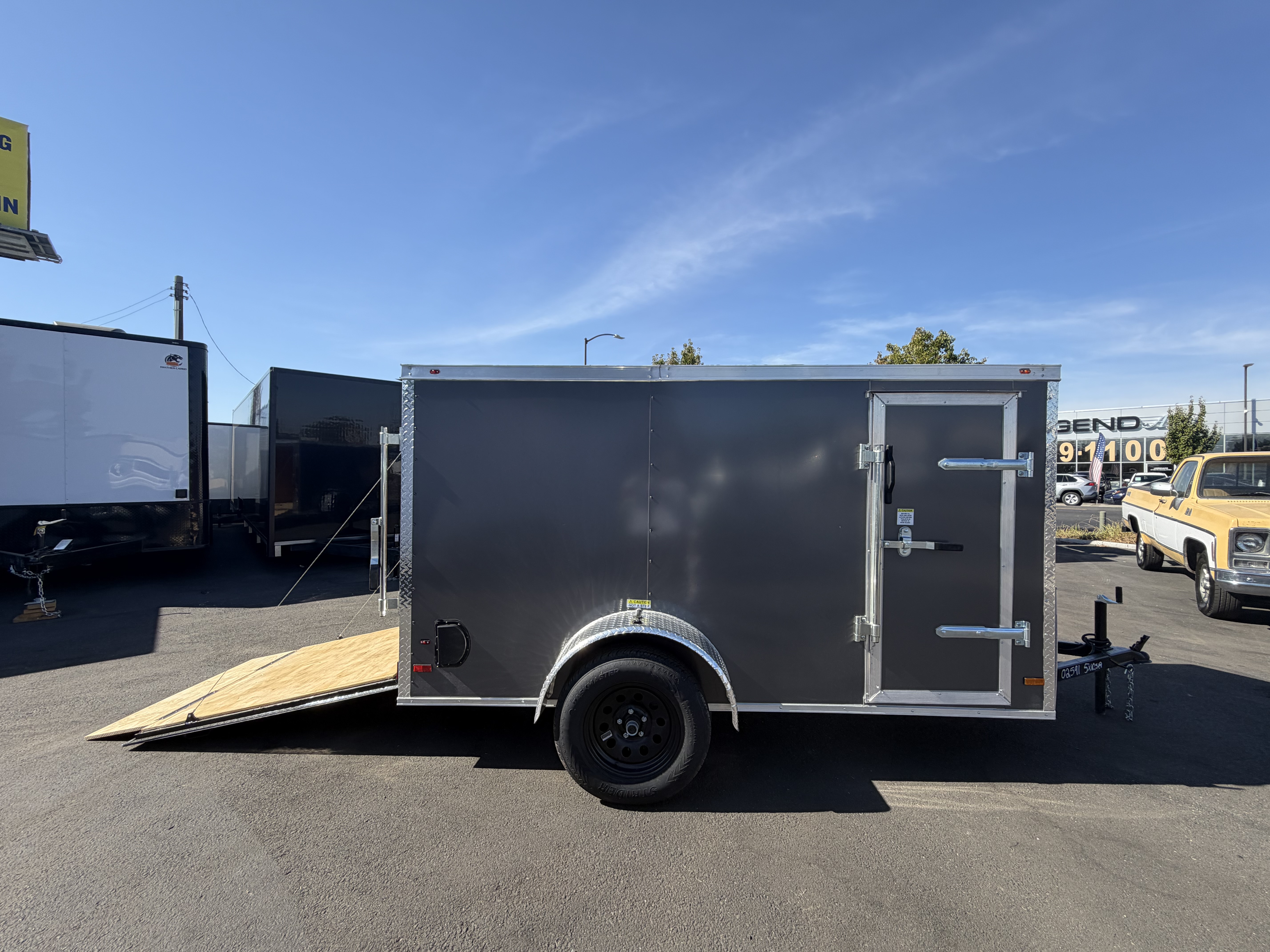 2027 5x10 SA 2027 Panther Cargo 5x10SA Charcoal — photo 7 of 12